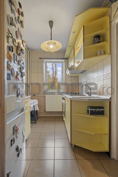 Metrou Favorit, comision 0%, 2 camere, circular, 3/10, bloc z, zona foarte verde,